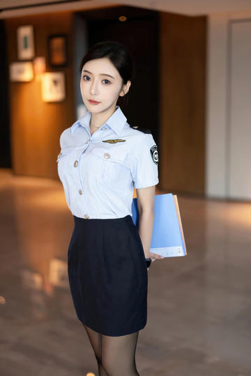 樊振东把林钟勋打坐地上了